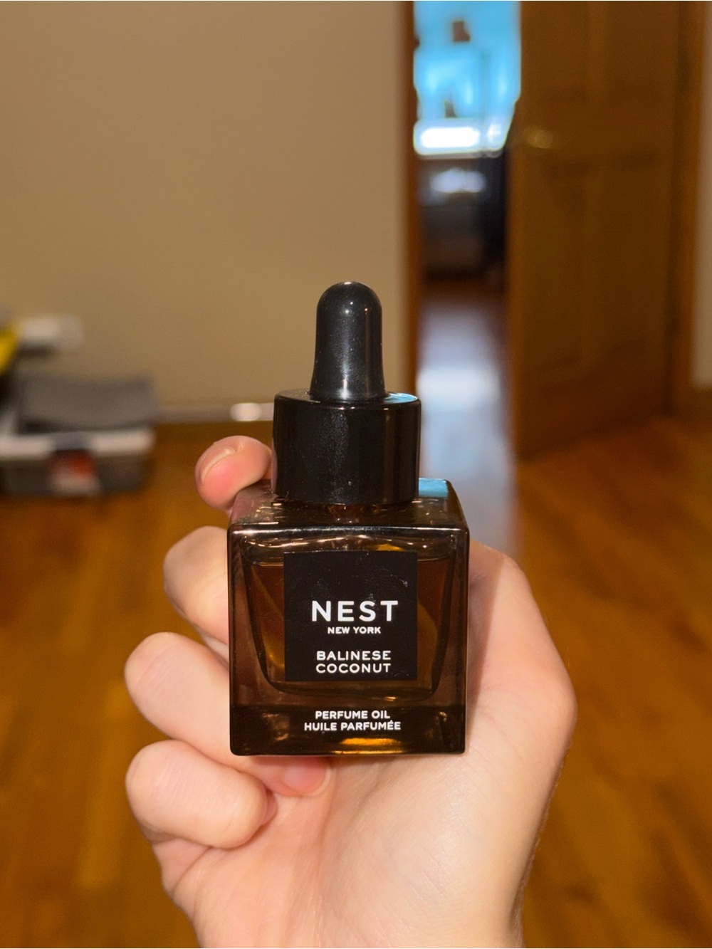 NEST New York Balinese Coconut Perfume Oil – Brown & Black Bottle